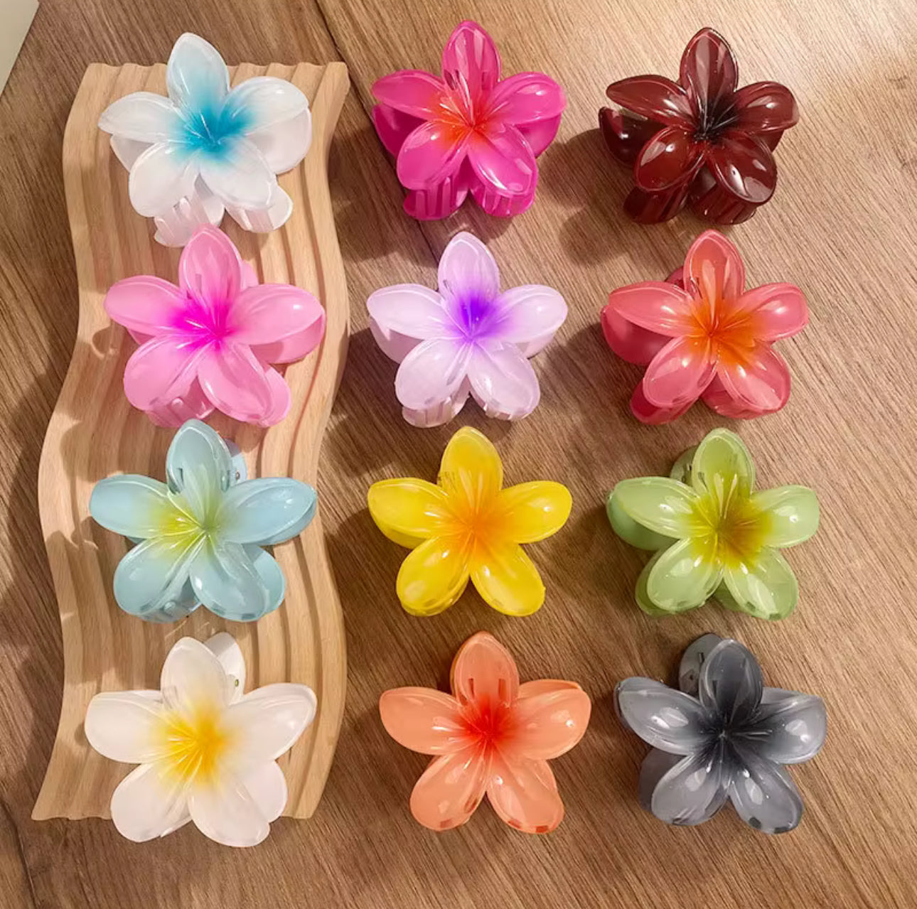 Hawaiian Claw Clip
